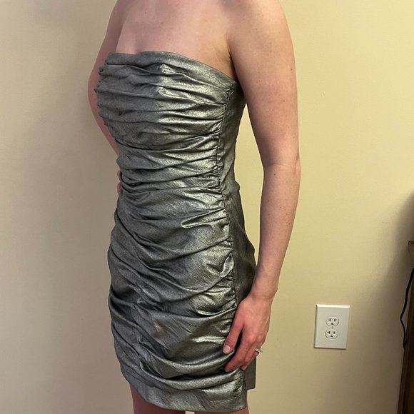 Jessica McClintock Vintage Metallic Ruched Strapless Mini - Runs Small - Picture 2 of 6